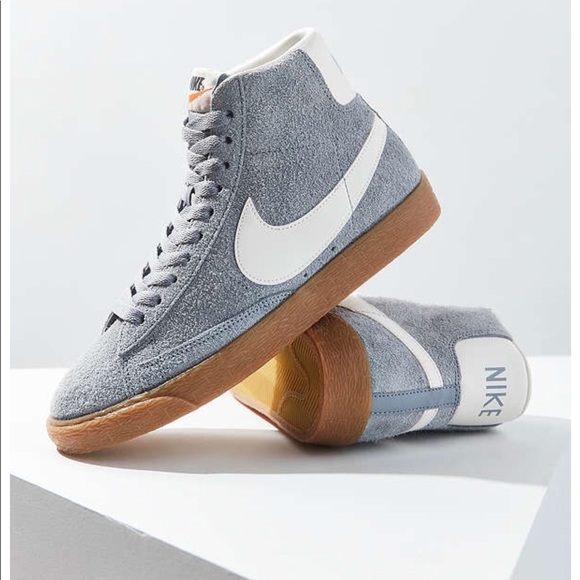 RARE Nike Blazer Mid Vintage Suede Sneaker RARE Nike Blazer Mid Vintage Suede Sneaker